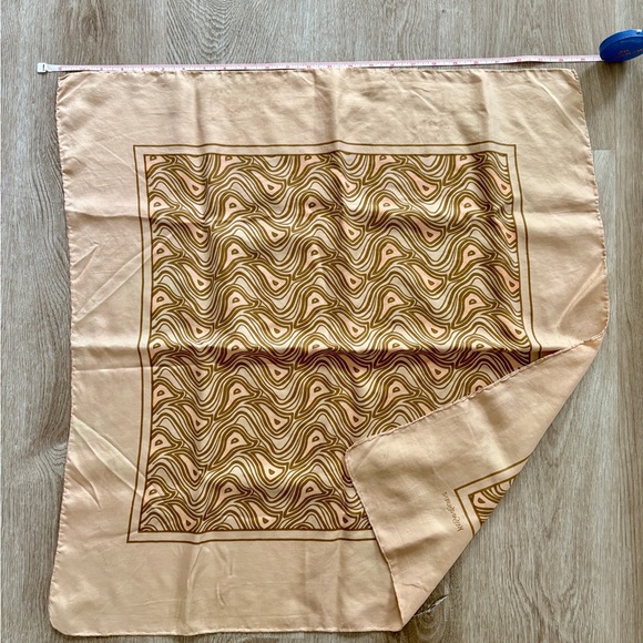 YSL Scarf - Picture 4 of 5